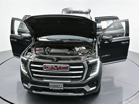 Used 2025 GMC Yukon Elevation image 49