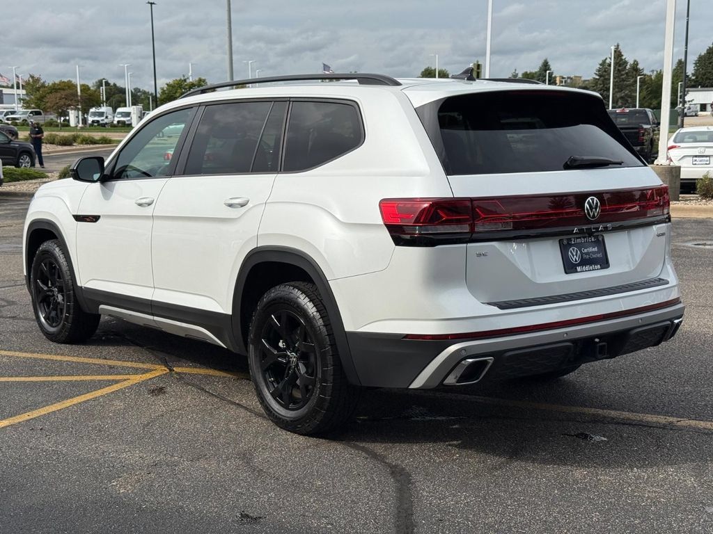 Certified 2026 Volkswagen Atlas Peak Edition AWD/4WD image 5