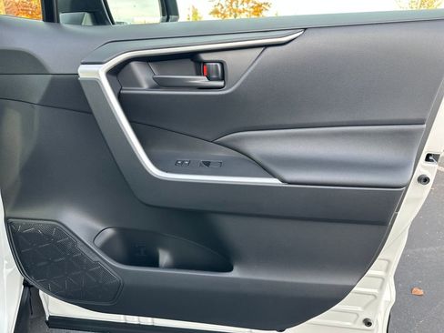 Certified 2025 Toyota RAV4 LE image 16