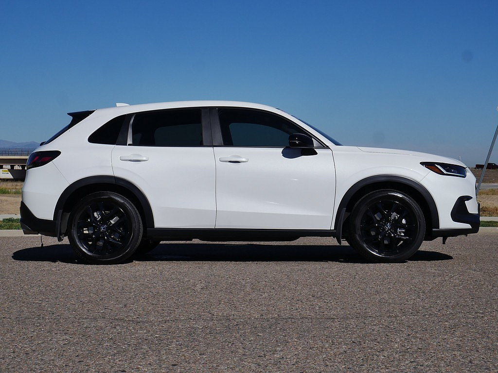 Used 2024 Honda HR-V Sport image 6