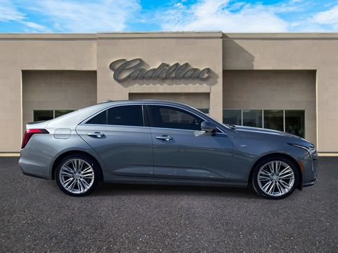 Used 2021 Cadillac CT4 Premium Luxury RWD image 2