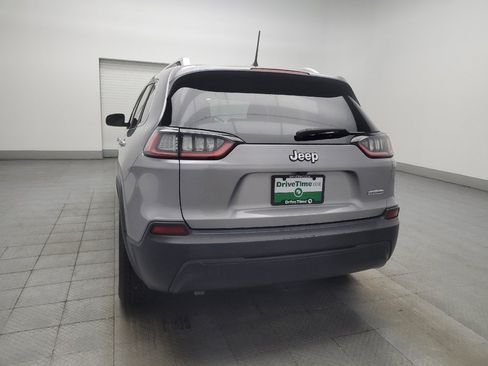 Used 2019 Jeep Cherokee Latitude w/ Popular Appearance Group FWD image 6