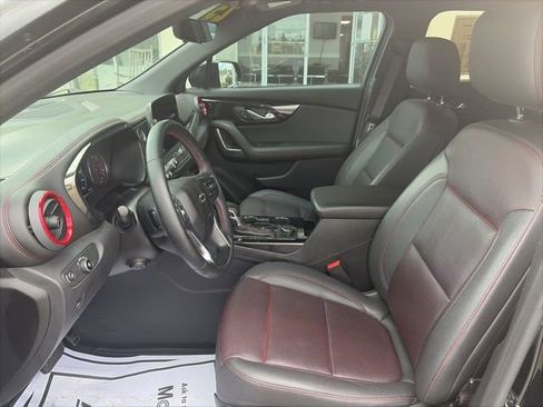 Used 2023 Chevrolet Blazer RS w/ Driver Confidence II Package image 9