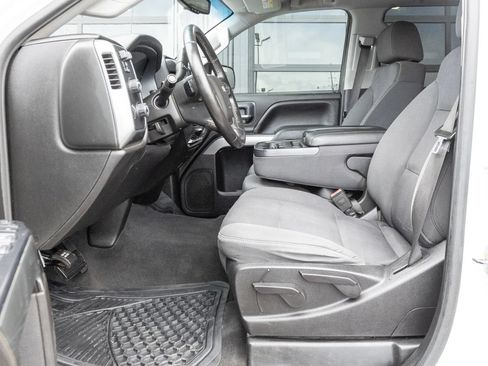 Used 2019 Chevrolet Silverado 2500 LT AWD/4WD image 16