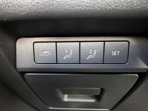 Used 2023 MAZDA CX-30 AWD 2.5 S w/ Premium Package image 16