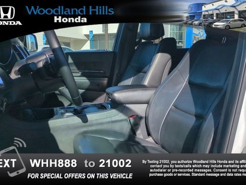 Used 2016 Dodge Durango Limited w/ Nav & Power Liftgate Group image 19