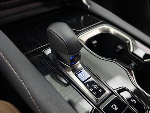 Used 2025 Lexus RX 350 FWD w/ Technology Package image 16