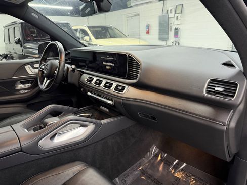 Used 2021 Mercedes-Benz GLE 350 image 18