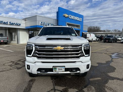Used 2024 Chevrolet Silverado 3500 High Country w/ High Country Premium Package AWD/4WD image 34