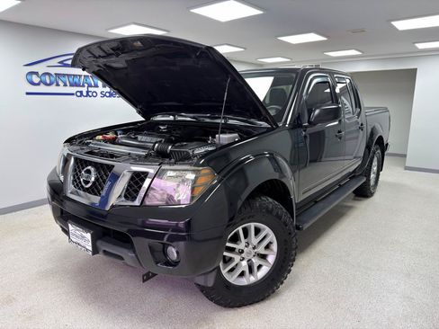 Used 2021 Nissan Frontier SV AWD/4WD image 34