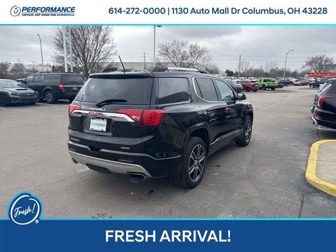 Used 2017 GMC Acadia Denali w/ Technology Package image 4
