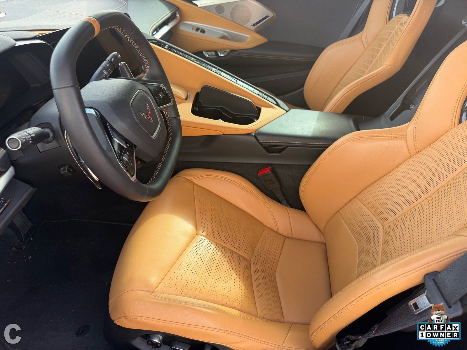 Used 2024 Chevrolet Corvette Stingray Preferred Cpe w/ Battery Protection Package RWD image 8