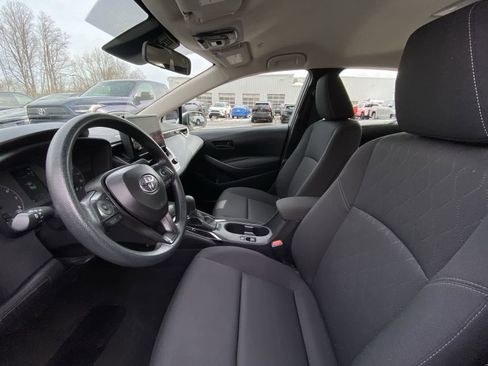 Used 2024 Toyota Corolla LE image 19