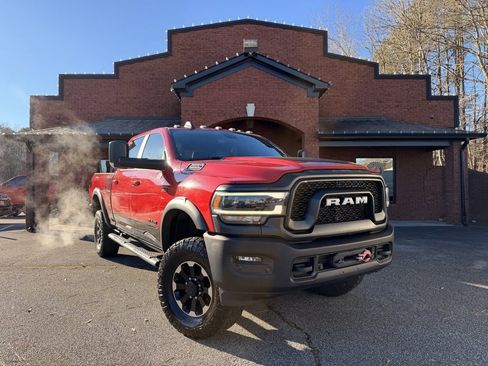Used 2019 RAM 2500 Power Wagon image 2