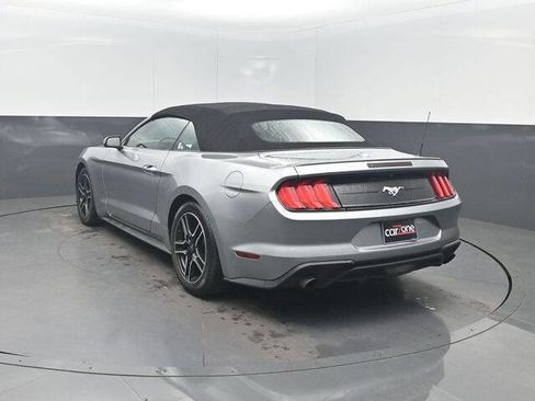 Used 2022 Ford Mustang Premium image 3