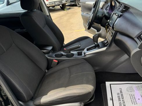 Used 2019 Nissan Sentra S FWD image 13