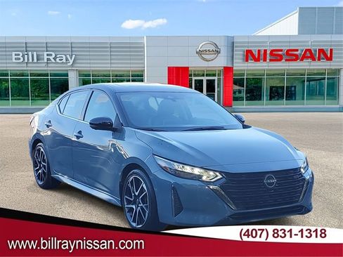 Certified 2024 Nissan Sentra SR w/ SR Premium Package image 1