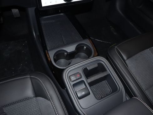 New 2025 Ford Mustang Mach-E GT image 31