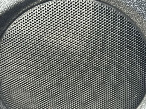 Used 2013 Chevrolet Silverado 1500 LTZ w/ LTZ White Diamond Edition image 23