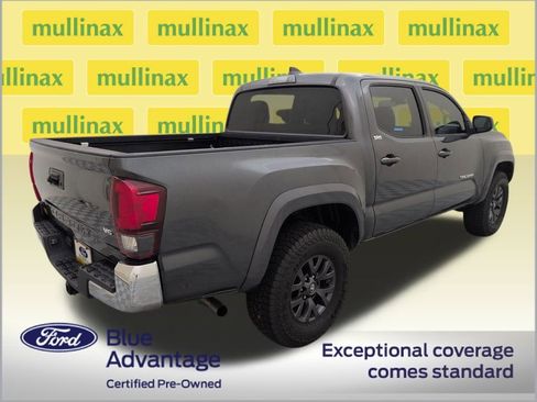 Used 2020 Toyota Tacoma SR5 image 4