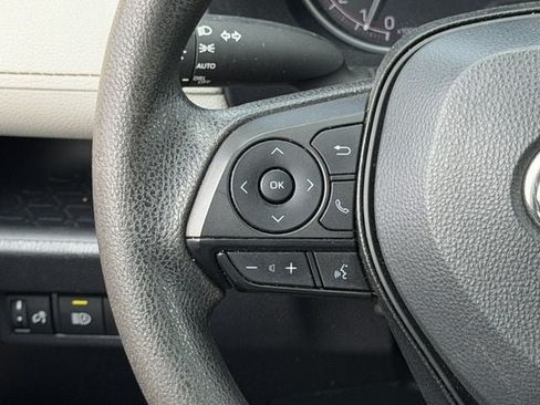 Certified 2025 Toyota RAV4 XLE FWD image 13