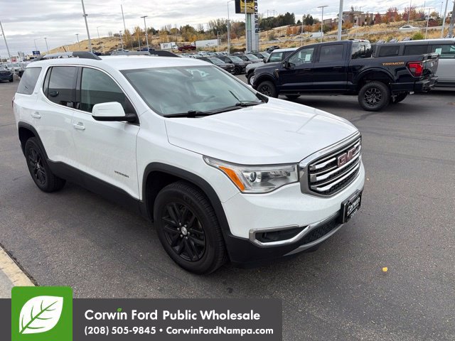Used 2019 GMC Acadia SLT AWD/4WD image 3