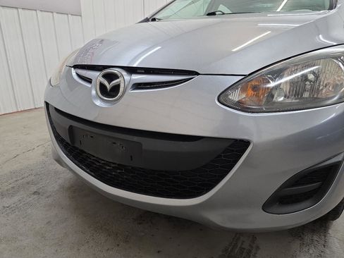 Used 2014 MAZDA MAZDA2 Sport image 6