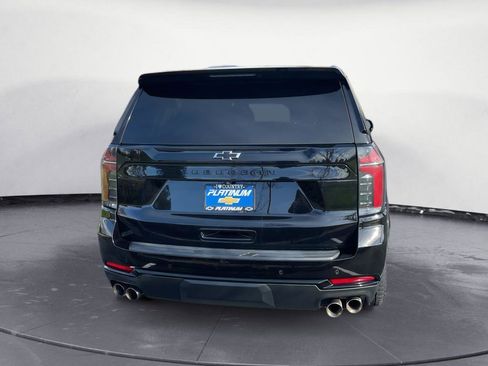 Used 2025 Chevrolet Suburban Z71 image 6