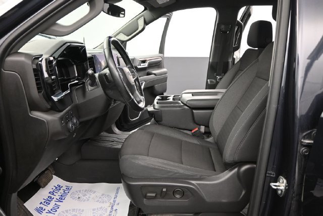 Used 2024 Chevrolet Silverado 1500 RST w/ Max Trailering Package AWD/4WD image 10