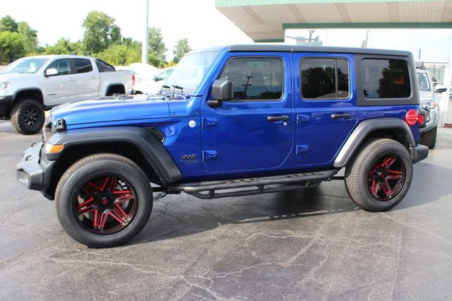 Used 2019 Jeep Wrangler Unlimited Sport S AWD/4WD image 3