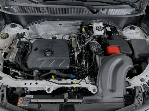 Used 2025 Buick Encore GX Preferred image 32