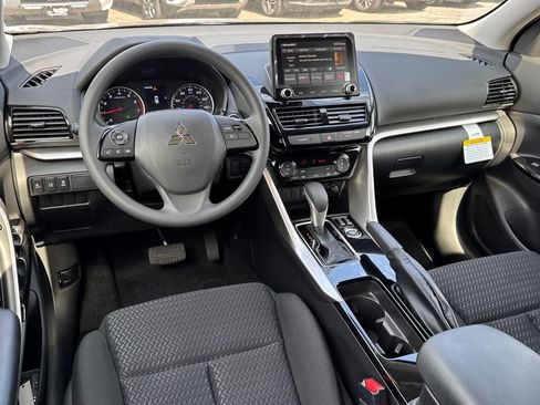 New 2026 Mitsubishi Eclipse Cross LE AWD/4WD image 7