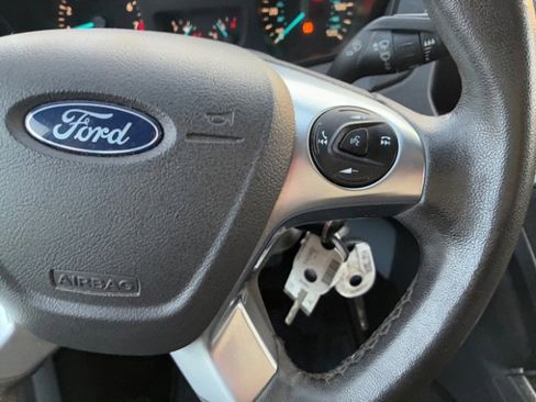 Used 2018 Ford Transit 150 XLT image 25