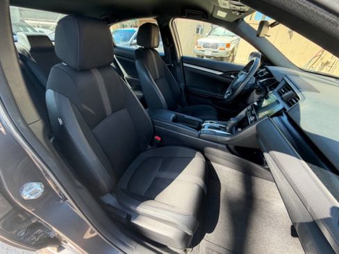 Used 2021 Honda Civic Sport image 10