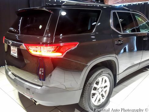 Used 2021 Chevrolet Traverse LT AWD/4WD image 8