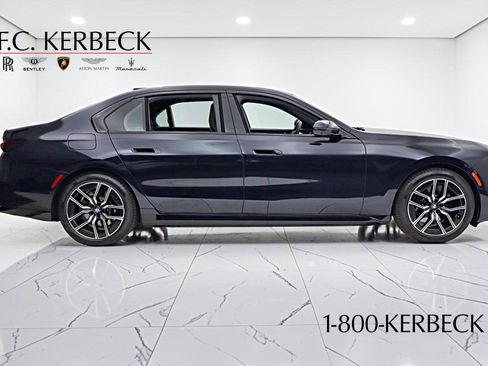 Used 2023 BMW i7 xDrive60 image 15