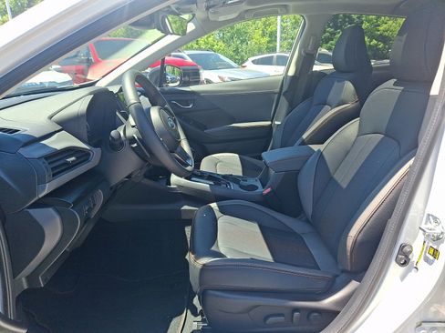Used 2025 Subaru Crosstrek 2.5i Limited AWD/4WD image 13