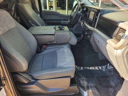 Used 2023 Ford F350 XLT w/ FX4 Off-Road Package image 36