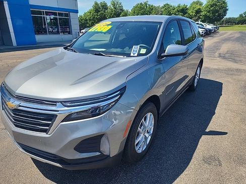 Used 2024 Chevrolet Equinox LT w/ LPO, Floor Liner Package AWD/4WD image 3