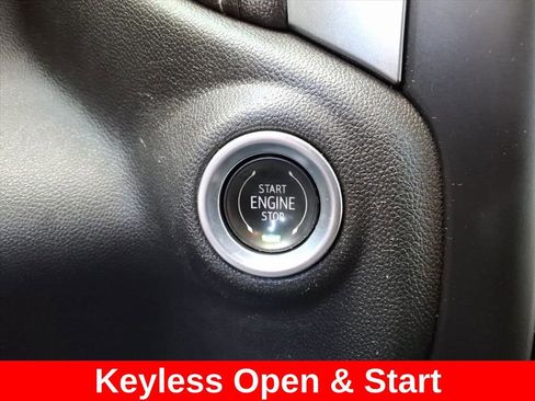 Used 2020 Chevrolet Silverado 1500 LT w/ All-Star Edition image 27