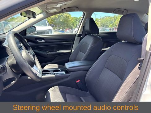 Used 2024 Nissan Altima 2.5 SV AWD/4WD image 14