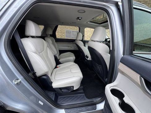 Used 2021 Hyundai Palisade SEL w/ Premium Package image 22