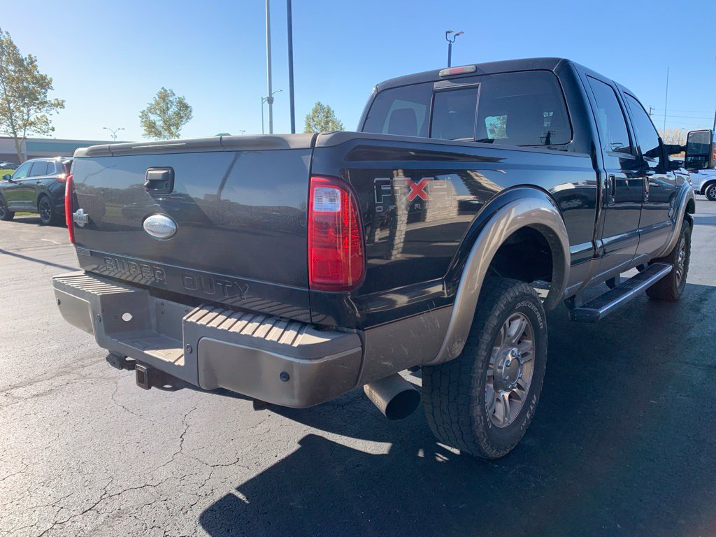 Used 2011 Ford F350 King Ranch w/ King Ranch w/Chrome Pkg AWD/4WD image 3