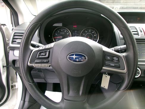 Used 2016 Subaru Impreza 2.0i AWD/4WD image 18