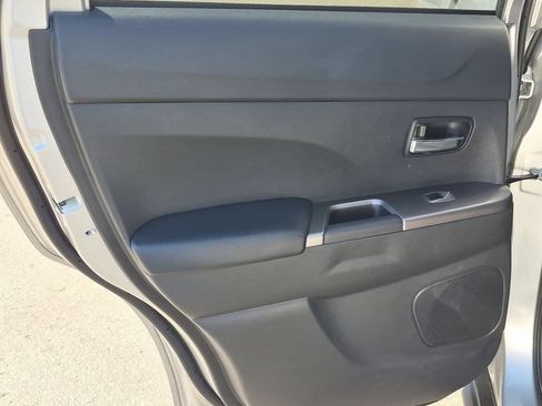 Used 2025 Mitsubishi Outlander Sport SE AWD/4WD image 27