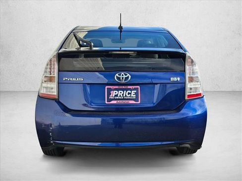 Used 2011 Toyota Prius Two image 4