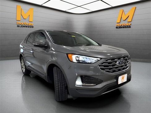 Used 2024 Ford Edge Titanium image 5