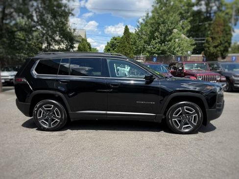 New 2026 Jeep Cherokee Laredo AWD/4WD image 4