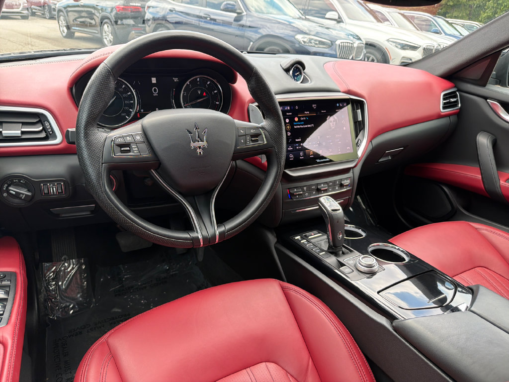Used 2023 Maserati Ghibli Modena Q4 AWD/4WD image 22