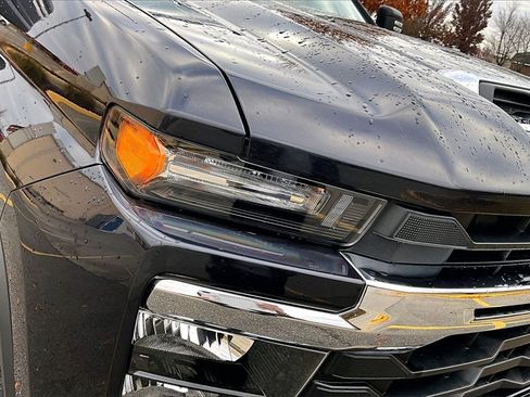 Used 2024 Chevrolet Silverado 2500 LT w/ All Star Edition image 30